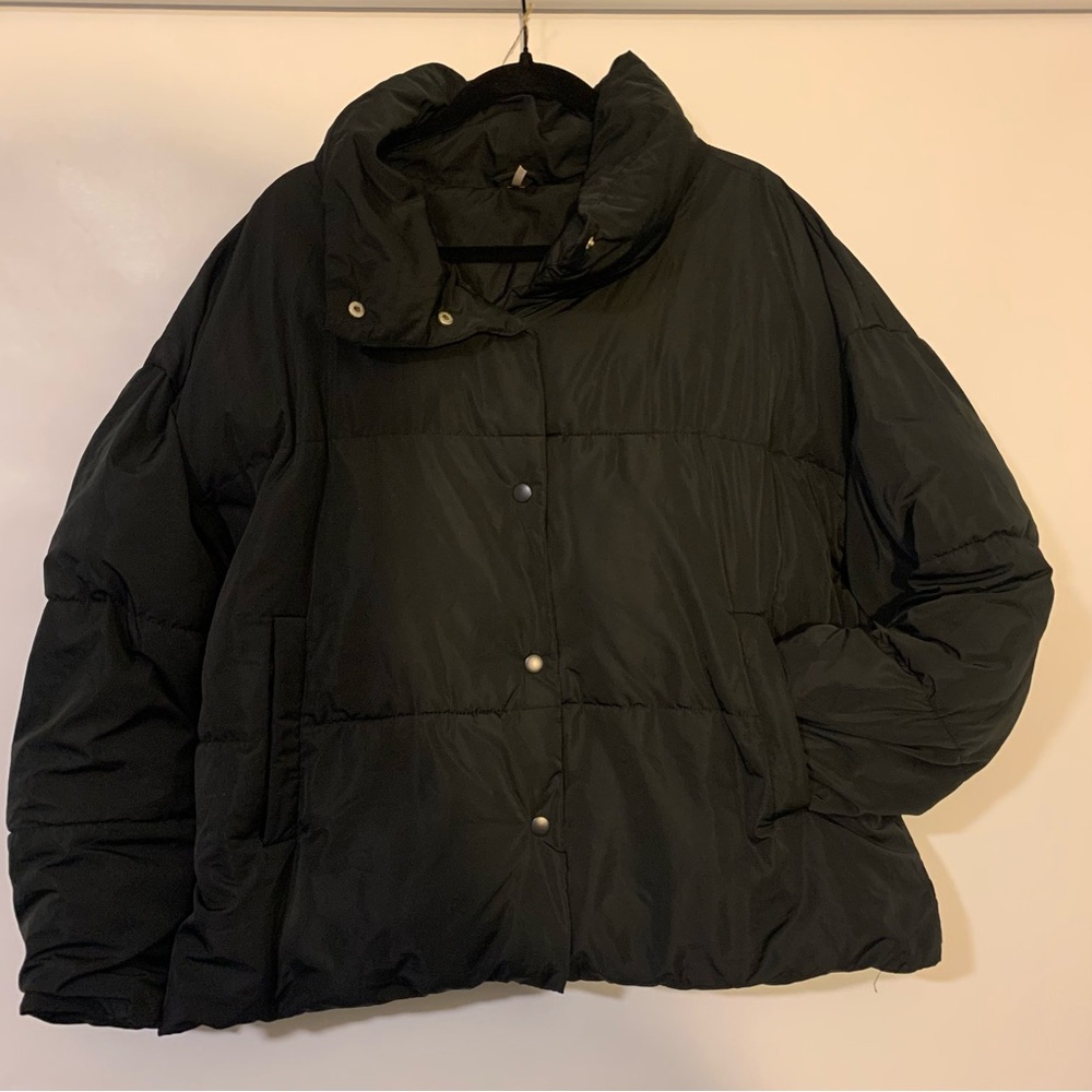 Free People Women's Black Puffer Jacket